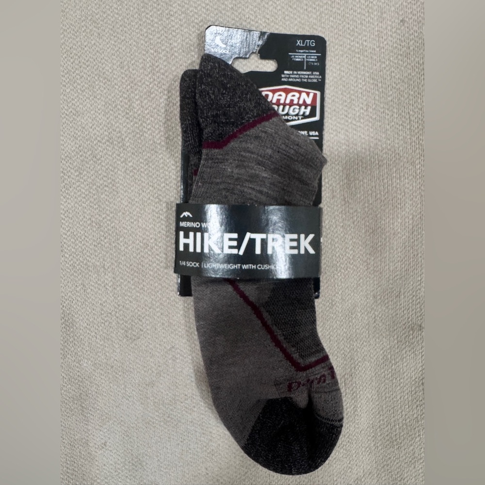 Darn Tough- Hike Trek Merino Wool Blend 1/4 Socks in Taupe